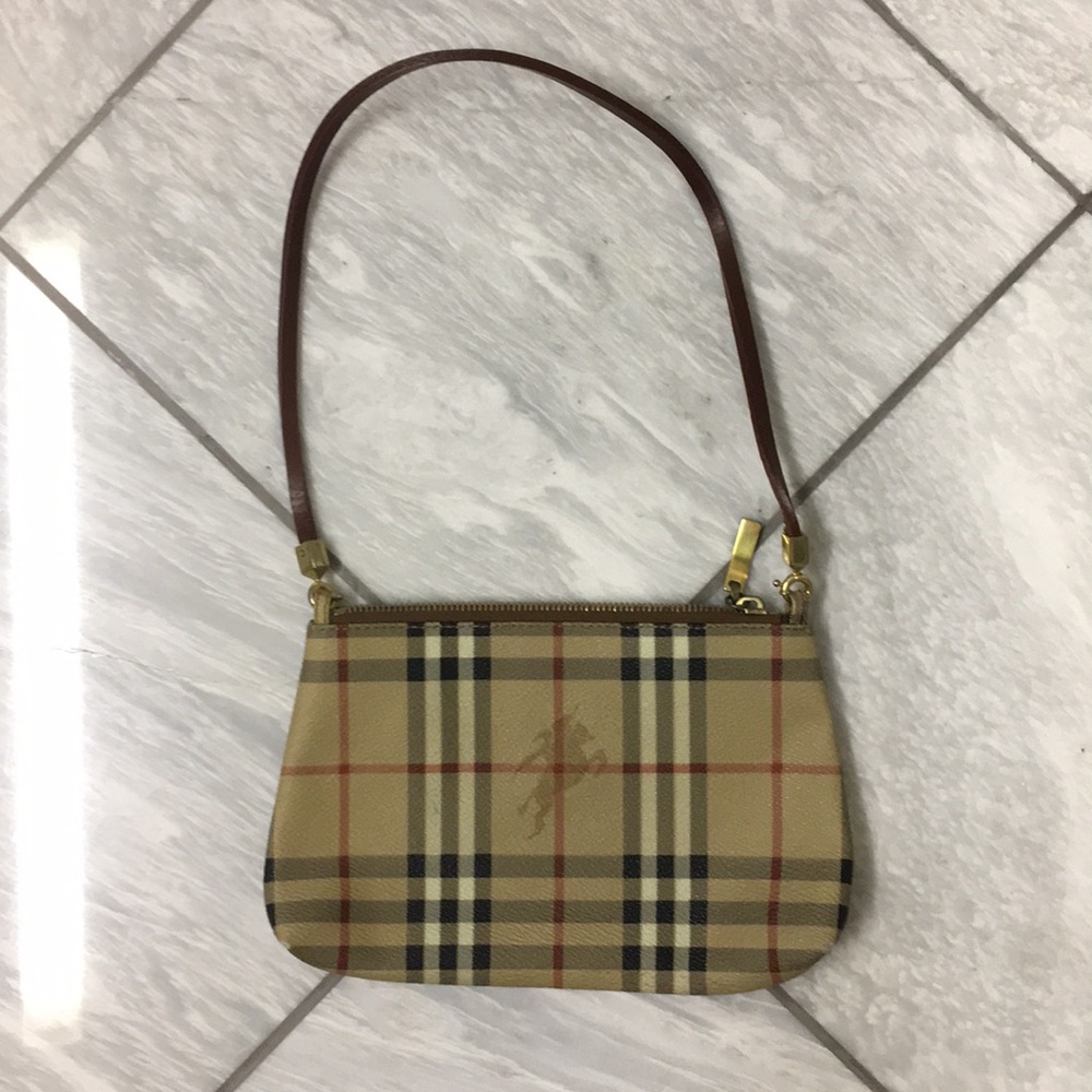 Lightly used Burberry purse
